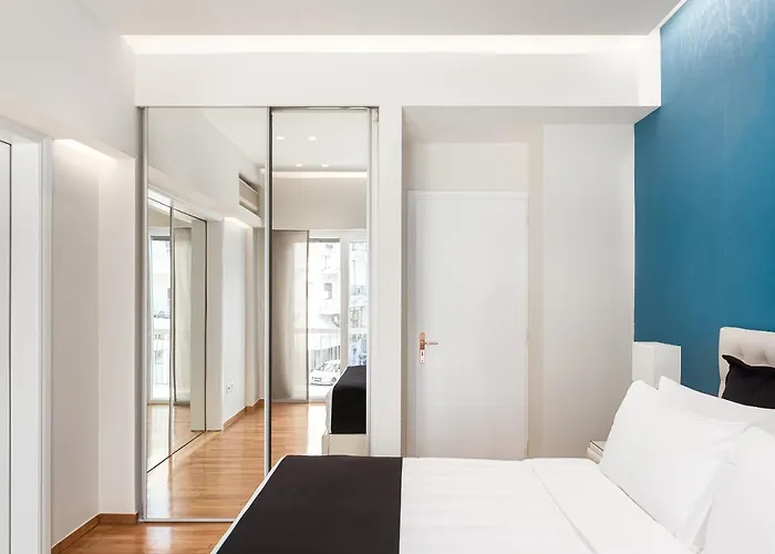 Acropolis Prestige Residence